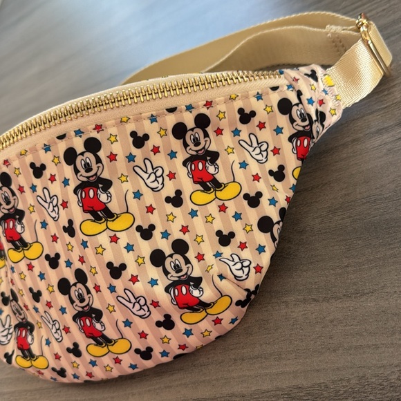 Stoney Clover Lane Yours Truly Classic Fanny Pack - Picture 6 of 9